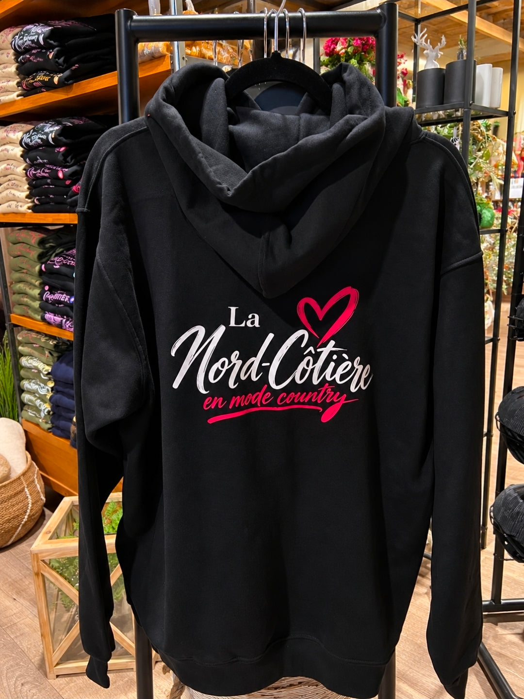 Hoodie La Nord-Côtière en mode Country