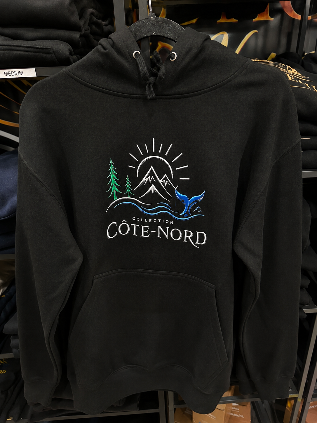 Hoodie Côte-Nord – Noir | Collection Prestige Côte-Nord